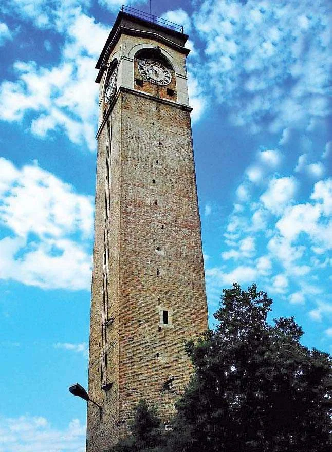 Adana Büyük Saat Kulesi: Arkeolojik ve Tarihi Perspektiften Bir İnceleme