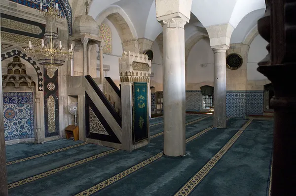 Adana Ulu Camii: Osmanlı'dan Cumhuriyet'e Uzanan Tarihi Miras ve Mimari Analizi