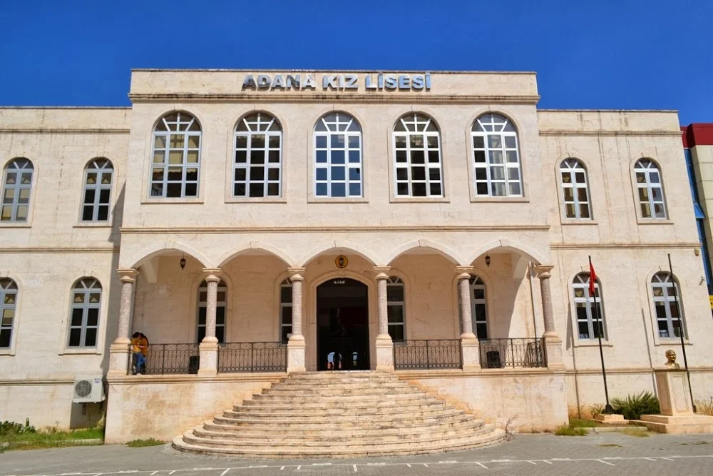 Adana Tarihi Kız Lisesi: Cumhuriyet Dönemi Eğitim Tarihinin Önemli Kurumu
