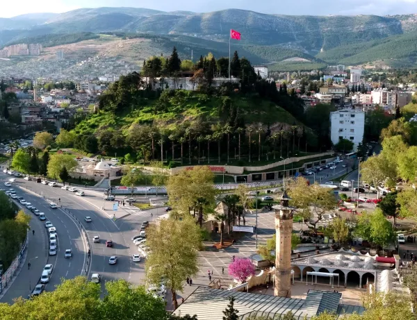 Kahramanmaraş Kalesi: Osmanlı ve Cumhuriyet Dönemindeki Stratejik Önemi ve Tarihsel Dönüşümü