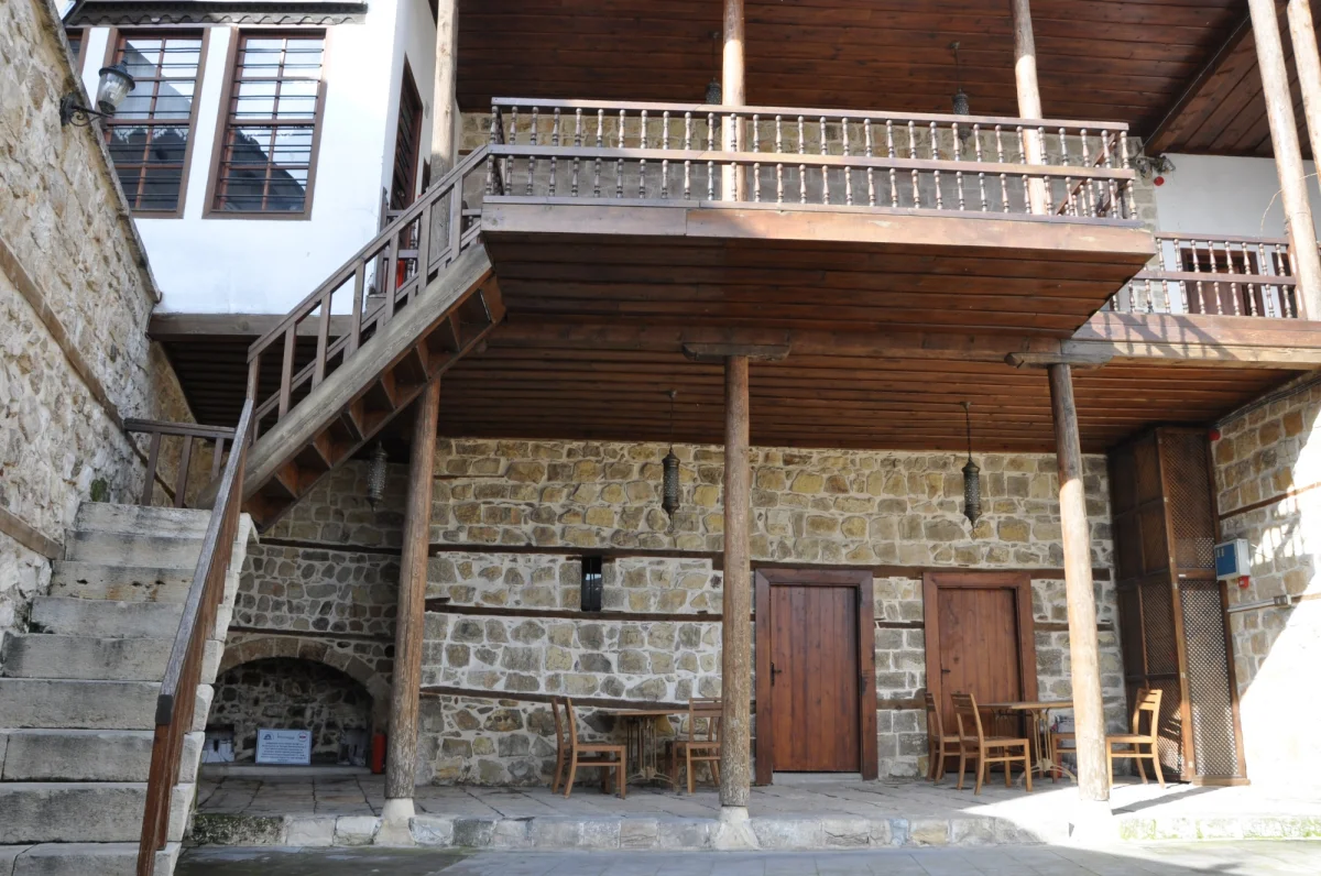 Kahramanmaraş Deli Gönüller Konağı: Kahramanmaraş'ın 19. Yüzyıl Osmanlı Konut Mimarisinin Tanığı