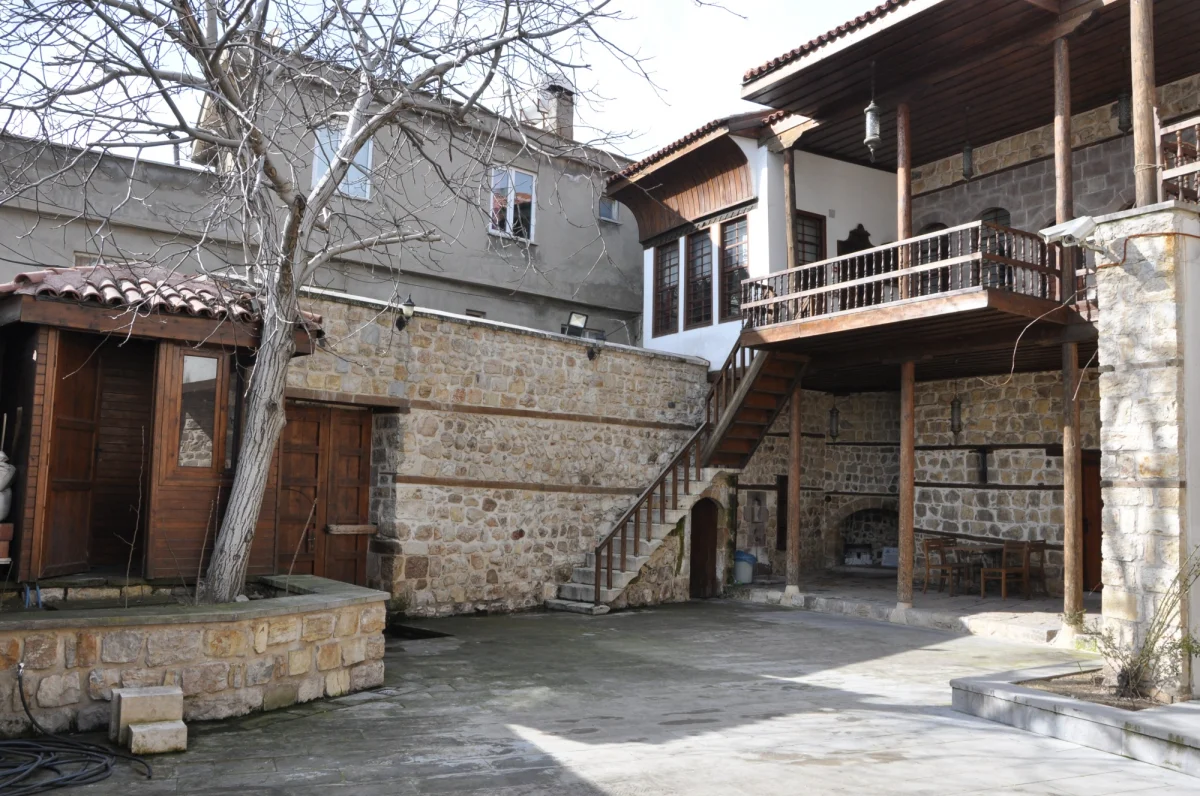 Kahramanmaraş Deli Gönüller Konağı: Kahramanmaraş'ın Tarihi Konak Mimarisi Rehberi