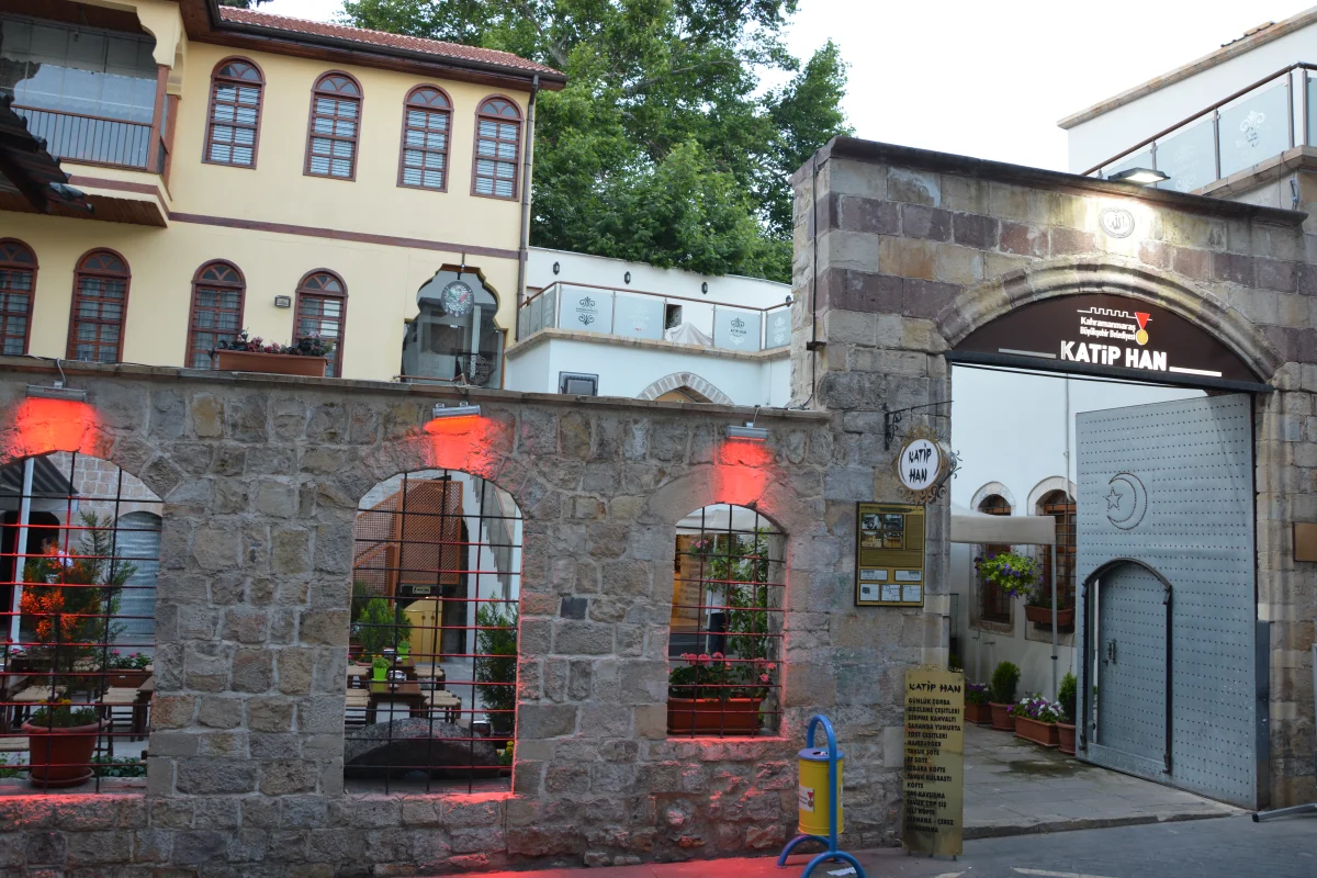 Kahramanmaraş Kâtip Han: Kahramanmaraş'ın Tarihi Kültür Merkezi Rehberi