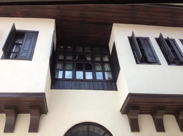 Burdur Mısırlılar Evi: Burdur'un Yaşayan Osmanlı Mimarisi Rehberi