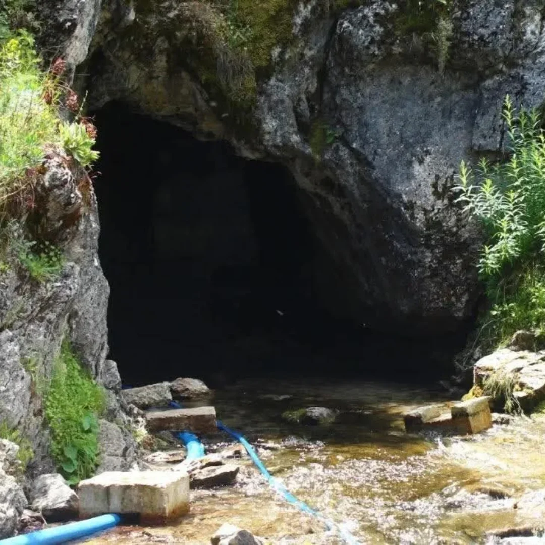 Isparta Pınargözü Mağarası