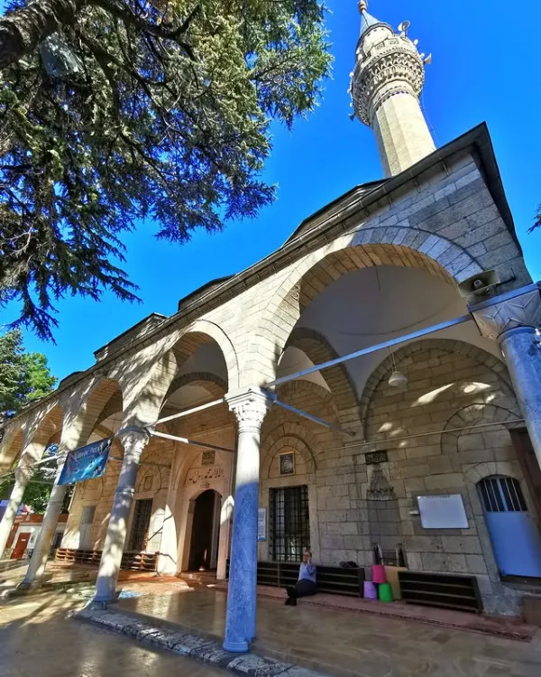 Isparta Firdevs Bey Camii: Isparta'nın Mimar Sinan Eseri Osmanlı Mimarisi İncisi