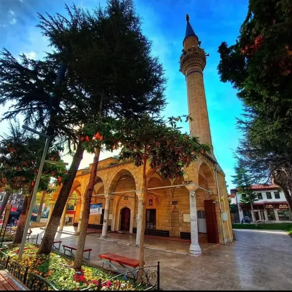 Isparta Firdevs Bey Camii: Isparta'nın Mimar Sinan Eseri Osmanlı Mimarisi İncisi