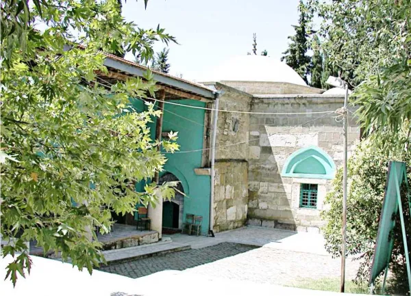 Isparta Seyyid Veli Baba Sultan Türbesi: Senirkent'in Manevi Hazinesi Rehberi