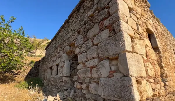 Isparta Aya Georgios Kilisesi: Eğirdir'in Tarihi Hazinesi Kültür Rehberi