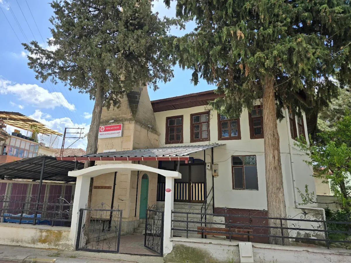 Isparta Sofular Mahalle Aşağı Camii: Yalvaç'ın Çok Katmanlı İnanç Mirası