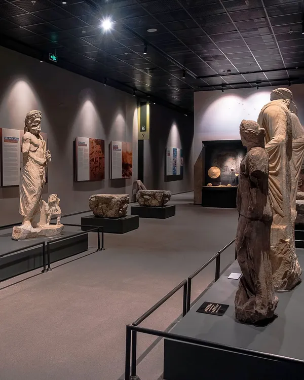 Mersin Arkeoloji Müzesi: Mersin'in Tarih Hazinelerini Keşfetme Rehberi