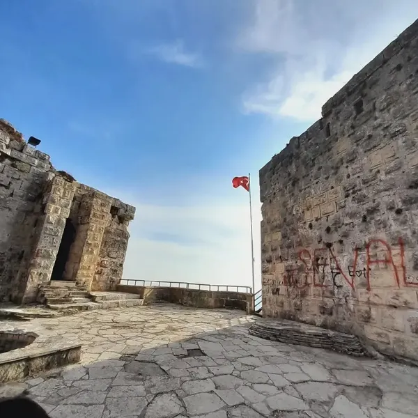 Mersin Gözne Kalesi: Mersin'in Toros Dağları'ndaki Ortaçağ Hazinesi Rehberi