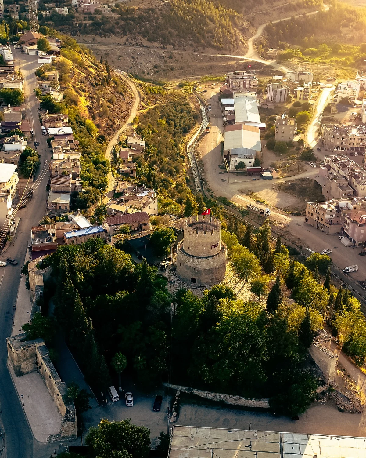 Mersin Mut Kalesi: Mut'un Antik Roma'dan Osmanlı'ya Uzanan Tarihi Kalesi