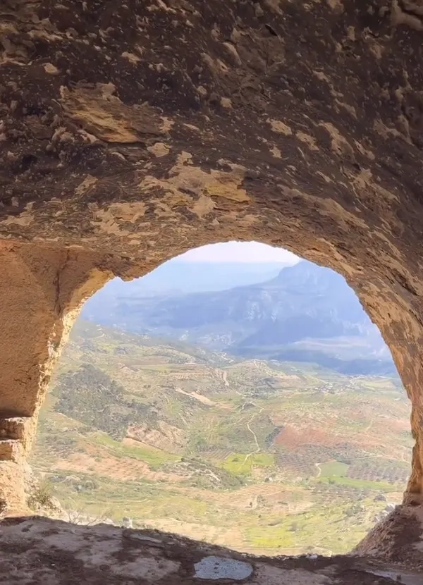 Mersin Alaoda Kilisesi: Mut'un Kayalara Oyulmuş Bizans Sanat Hazinesi