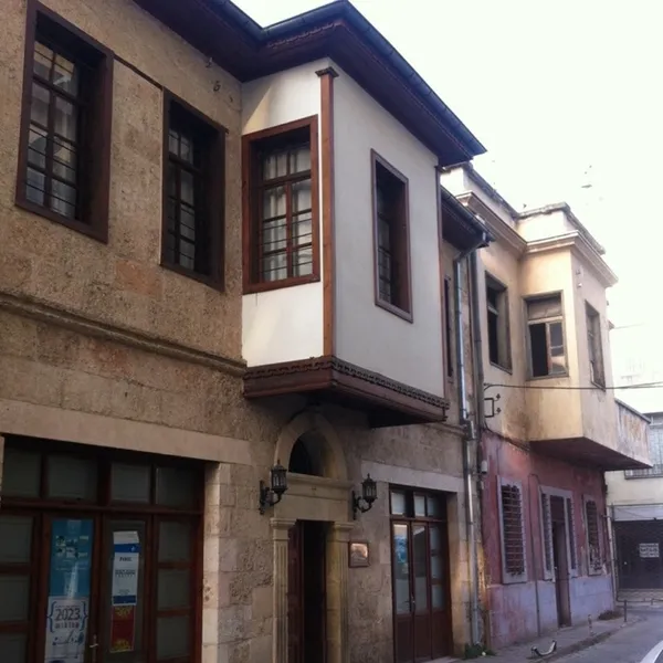 Mersin Kent Tarihi Müzesi: Mersin'in Kültürel Mirasını Koruyan Mimari Hazine