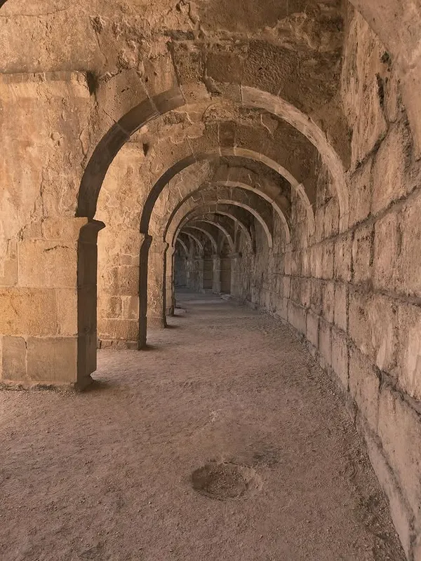 Antalya Aspendos Antik Kenti: Serik'in UNESCO Dünya Mirası Adayı Antik Hazinesi
