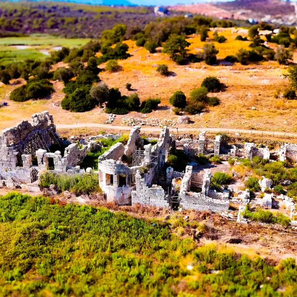 Antalya Patara Antik Kenti: Kaş'ın Kutsal Mirası ve İnanç Turizmi Hazinesi