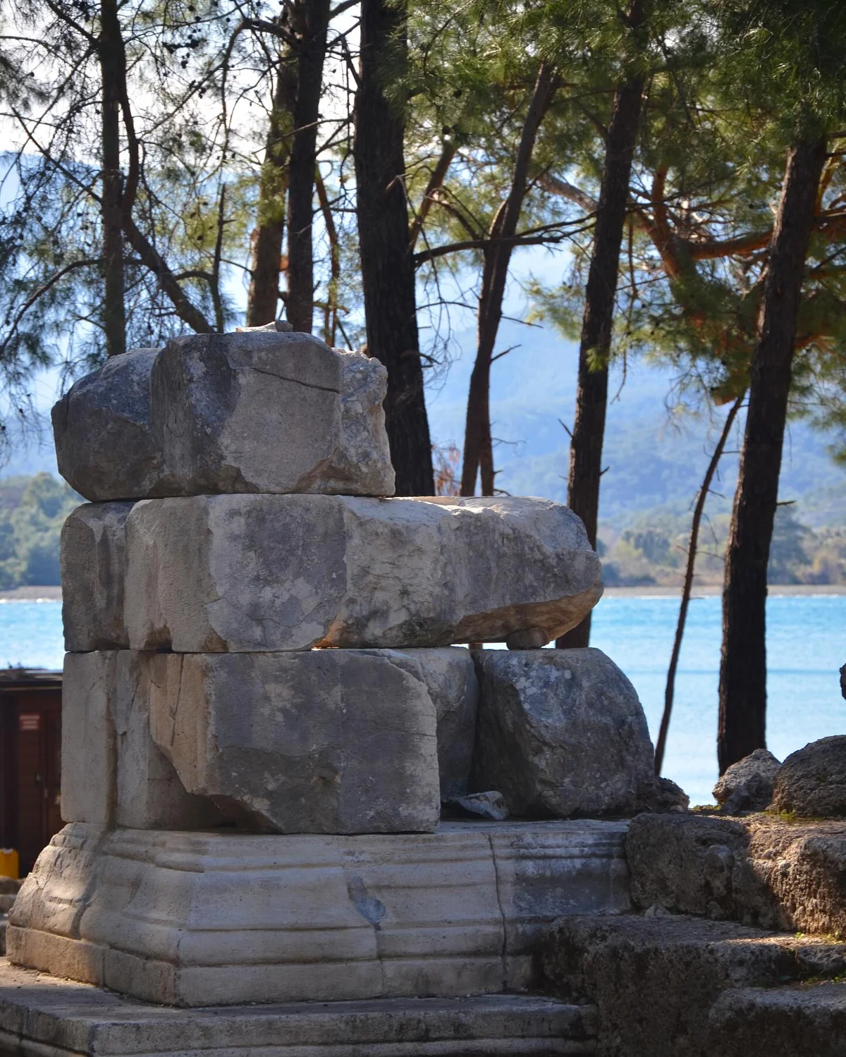 Antalya Phaselis Antik Kenti: Kemer'in Bin Yıllık Tarihî Mirası ve Bizans-Selçuklu Geçiş Dönemi