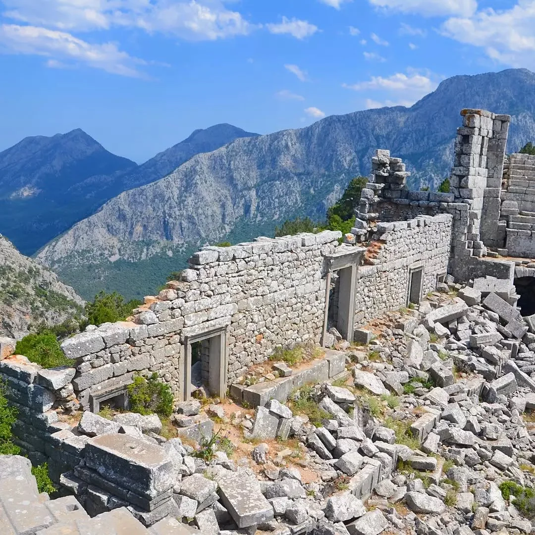 Antalya Termessos Antik Kenti: Antalya'nın Kartal Yuvası Arkeolojik Hazinesi
