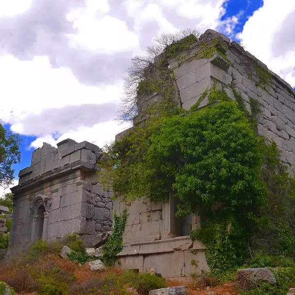 Antalya Termessos Antik Kenti: Güllük Dağı'nın Jeolojik Mirasında Antik Uygarlık