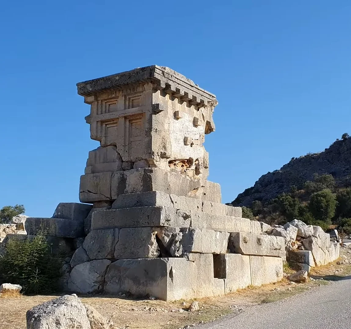 Antalya Xanthos Antik Kenti: Kaş'ın Kutsal Mirası ve İnanç Turizmi Hazinesi