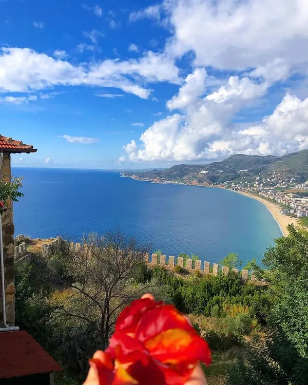 Antalya Alanya Kalesi: Akdeniz'in Selçuklu Sanat Hazinesi