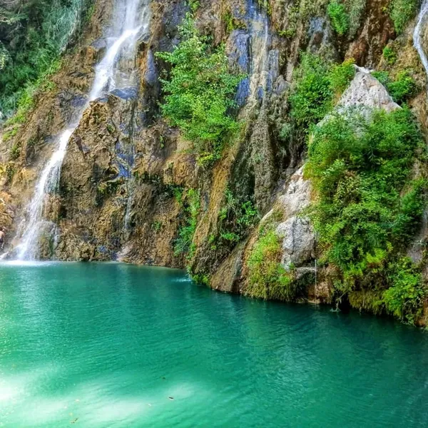 Antalya Uçansu Şelalesi: Serik'nın Karstik Mucizesi