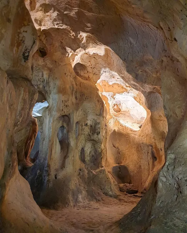 Antalya Karain Mağarası: Döşemealtı'nın Paleolitik Sanat Hazinesi