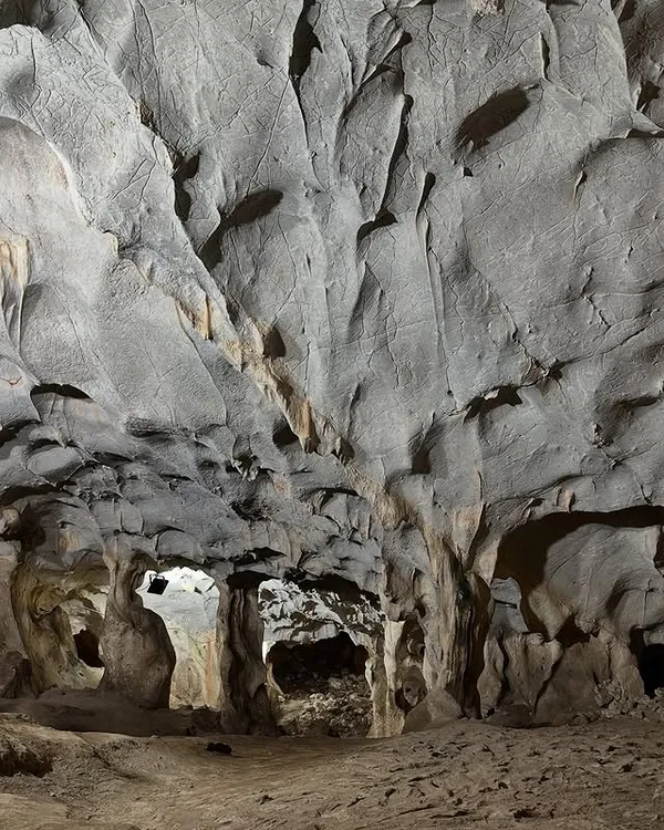 Antalya Karain Mağarası: Döşemealtı'nın Paleolitik Sanat Hazinesi