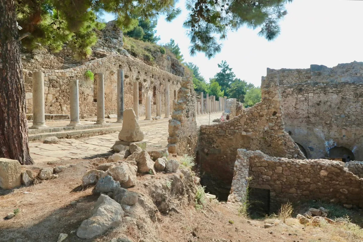 Antalya Syedra Antik Kenti: Alanya'nın Karstik Jeoloji Harikası