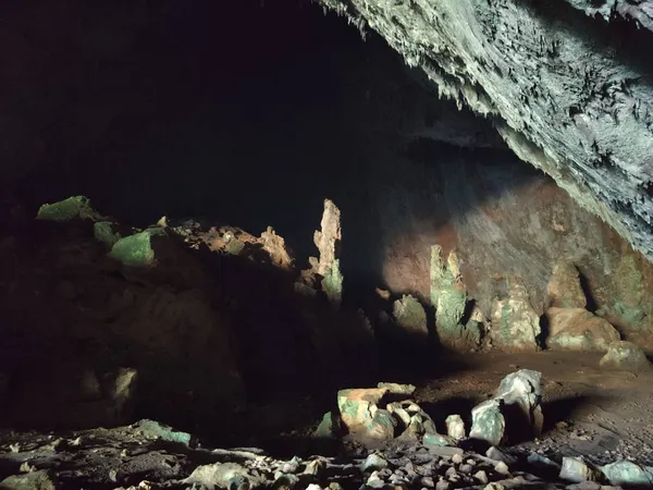 Antalya Kocain Mağarası: Döşemealtı'nın Karstik Şaheseri