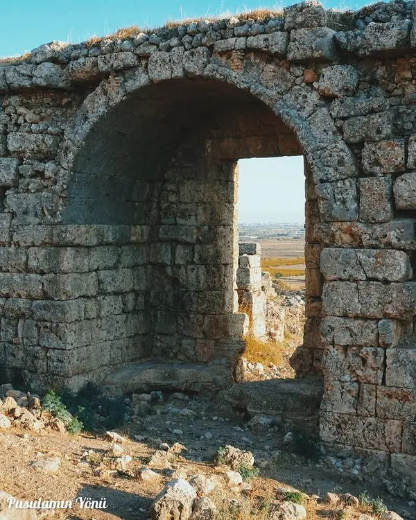 Antalya Sillyon Antik Kenti: Serik'in Kutsal Piskoposluk Merkezi
