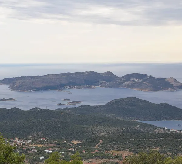 Antalya İsinda Antik Kenti: Kaş'ın Sessiz Likya Kalesi