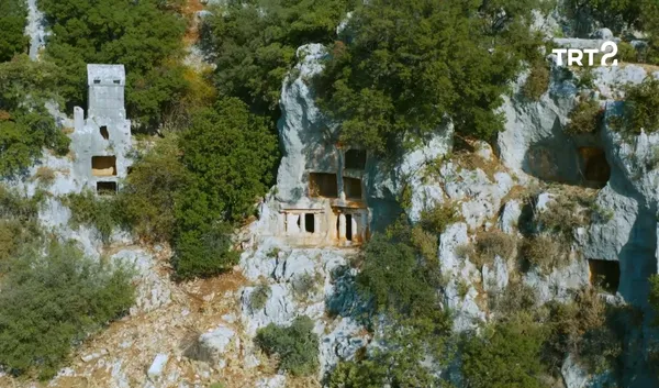 Antalya Kyaneai Ören Yeri: Demre'nin Lahitler Kenti ve Likya'nın Koyu Mavi Hazinesi