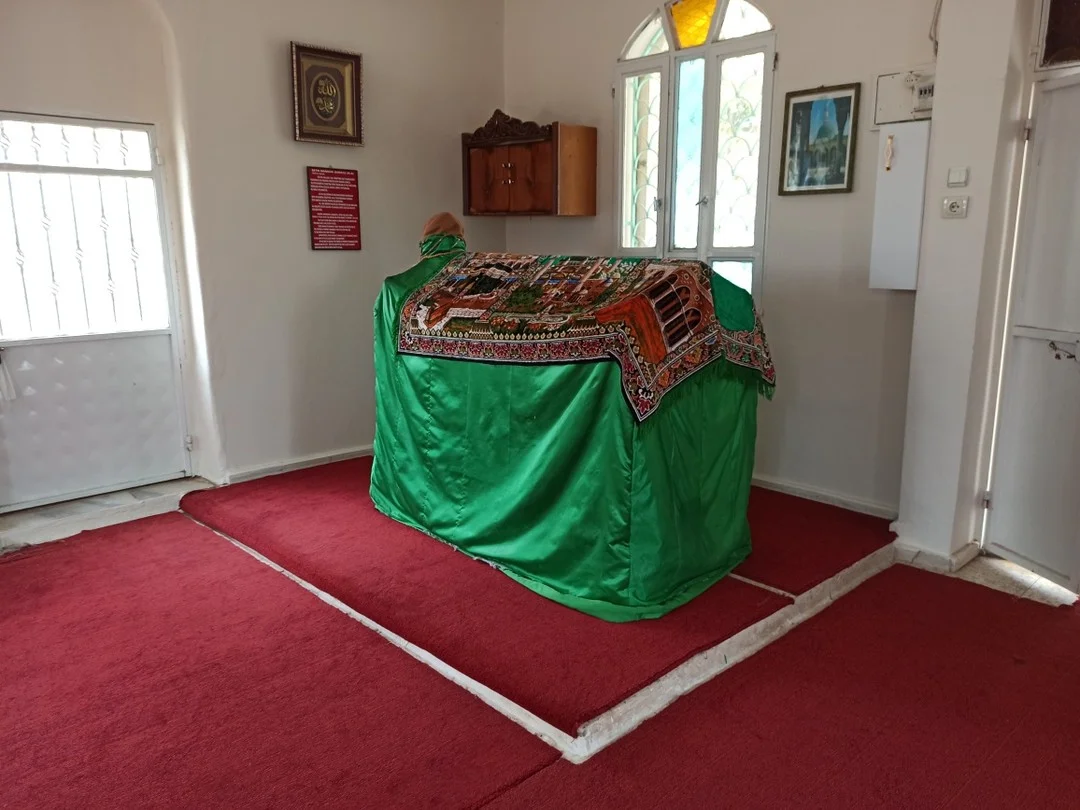 Kilis Şeyh Mansur Türbesi: Merkez'in Sahabe Hatırası ve Maneviyat Durağı