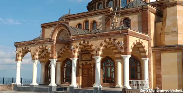 Kilis Şeyh Muhammed Bedevi Türbesi: Merkez'in Sahabe Makamı ve Manevi Durağı