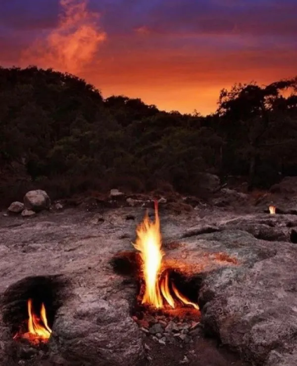 Antalya Yanartaş: Kemer'in 2500 Yıldır Yanan Jeolojik Mucizesi