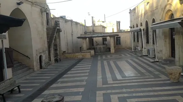 Kilis Cüneyne Camisi: Merkez'in Sahabe Şehitliğindeki Manevi Hazinesi