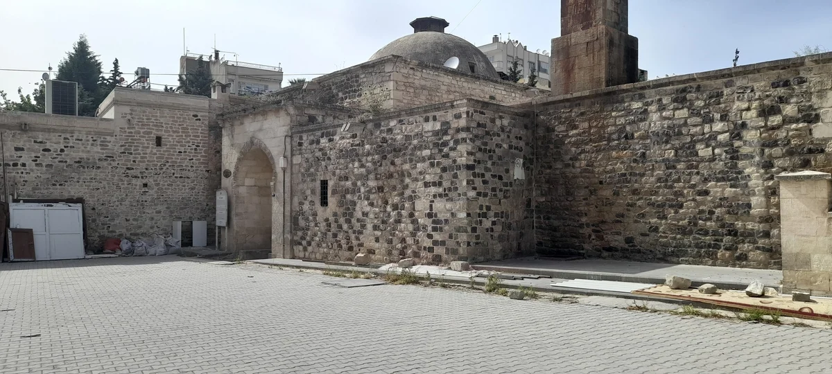 Kilis Hoca Hamamı: Merkez'in Klasik Osmanlı Hamam Mimarisi Şaheseri