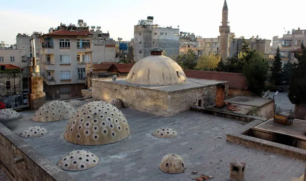 Kilis Hoca Hamamı: Merkez'in Klasik Osmanlı Hamam Mimarisi Şaheseri