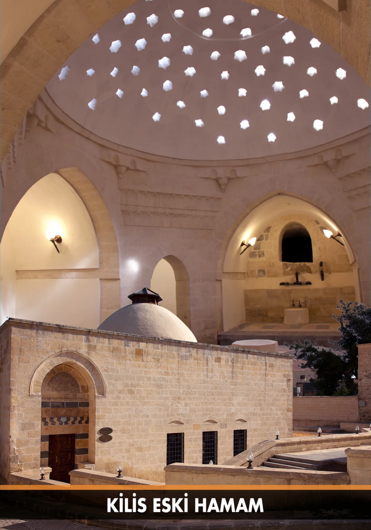 Kilis Eski Hamamı'nın taş işçiliği ve yuvarlak kubbesiyle tarihi yapısı