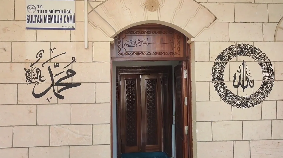 Siirt Sultan Memduh Türbesi