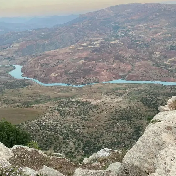 Siirt Tillo Kalesi Cam Seyir Terası: Osmanlı Mirasında Modern Turizm Altyapısı