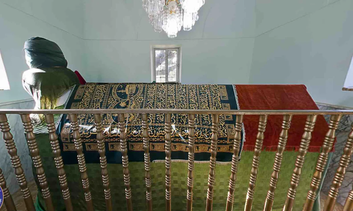 Siirt Şeyh Hamza El-Kebir Türbesi