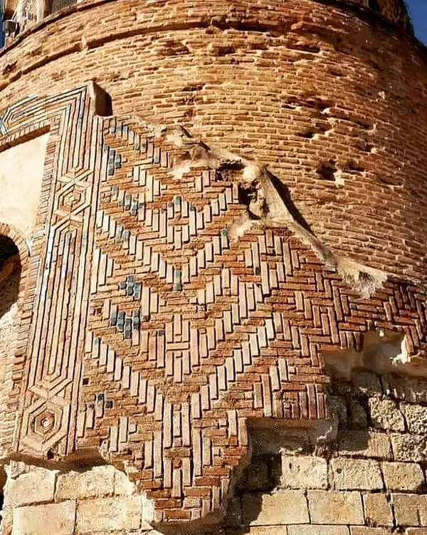 Batman Zeynel Bey Kümbeti: Hasankeyf'ın Manevi Mirası ve İnanç Turizmi Hazinesi
