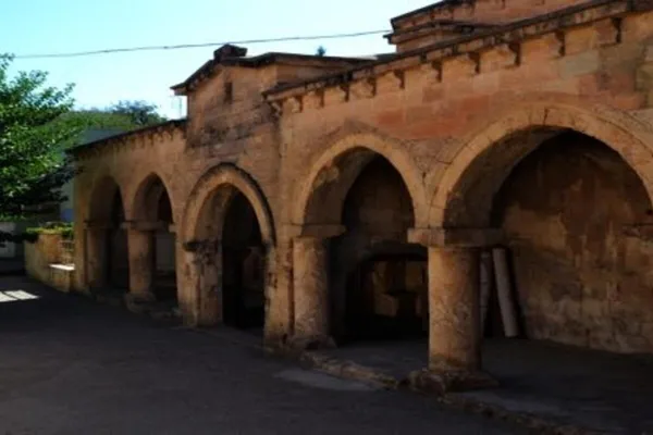 Batman Hızır Bey Camii: Kozluk'un Yüzyıllık Tarihi İncisi